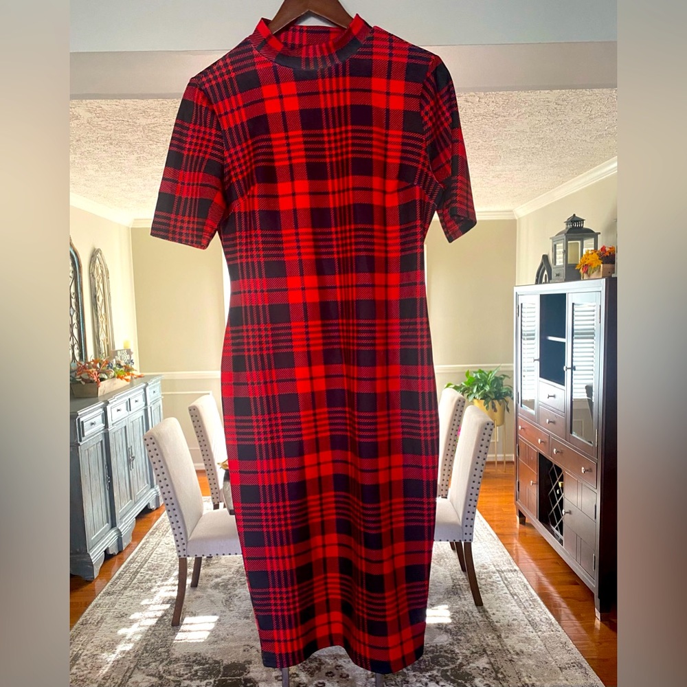 Red black plaid midi dress